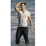 Taylor Lautner préféré à Rob Pattinson
